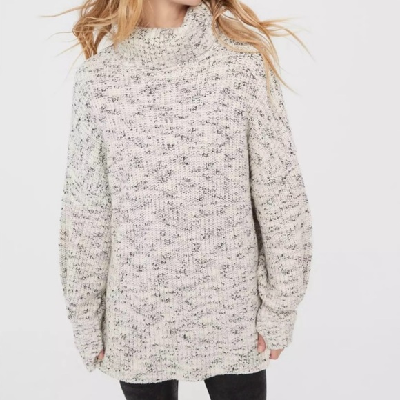 aerie Sweaters - Aerie Offline Chillside Knit Slouchy Oversized Pullover Turtleneck Sweater XL